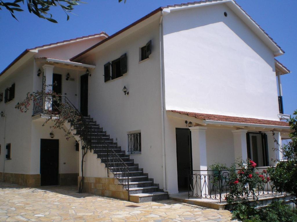 Villa Elli Panoramic View Ypsos Exterior photo