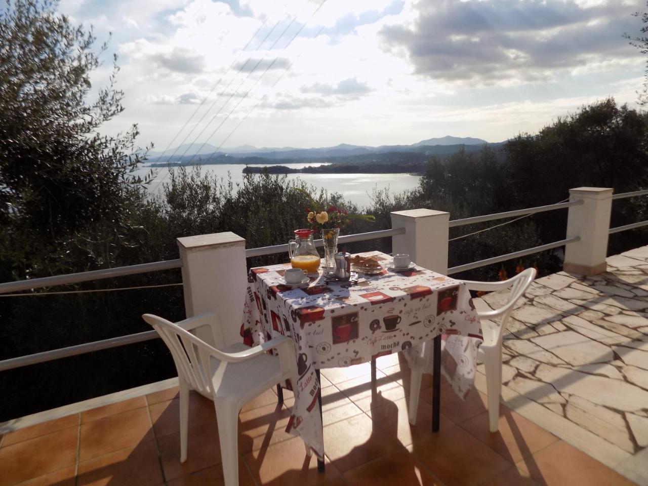 Villa Elli Panoramic View Ypsos Exterior photo